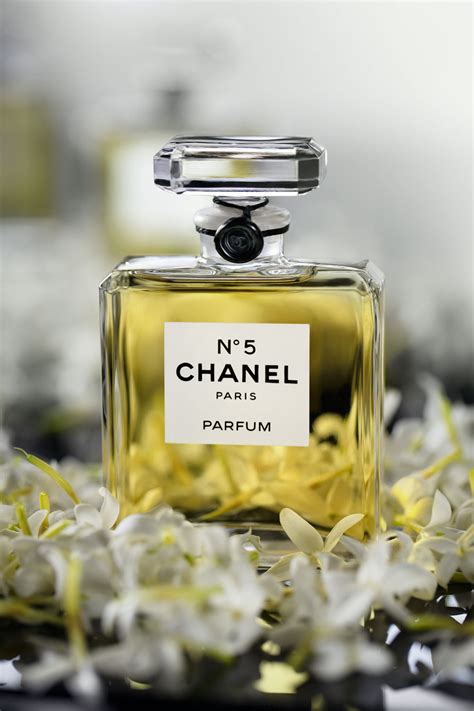 parfumeur chanel